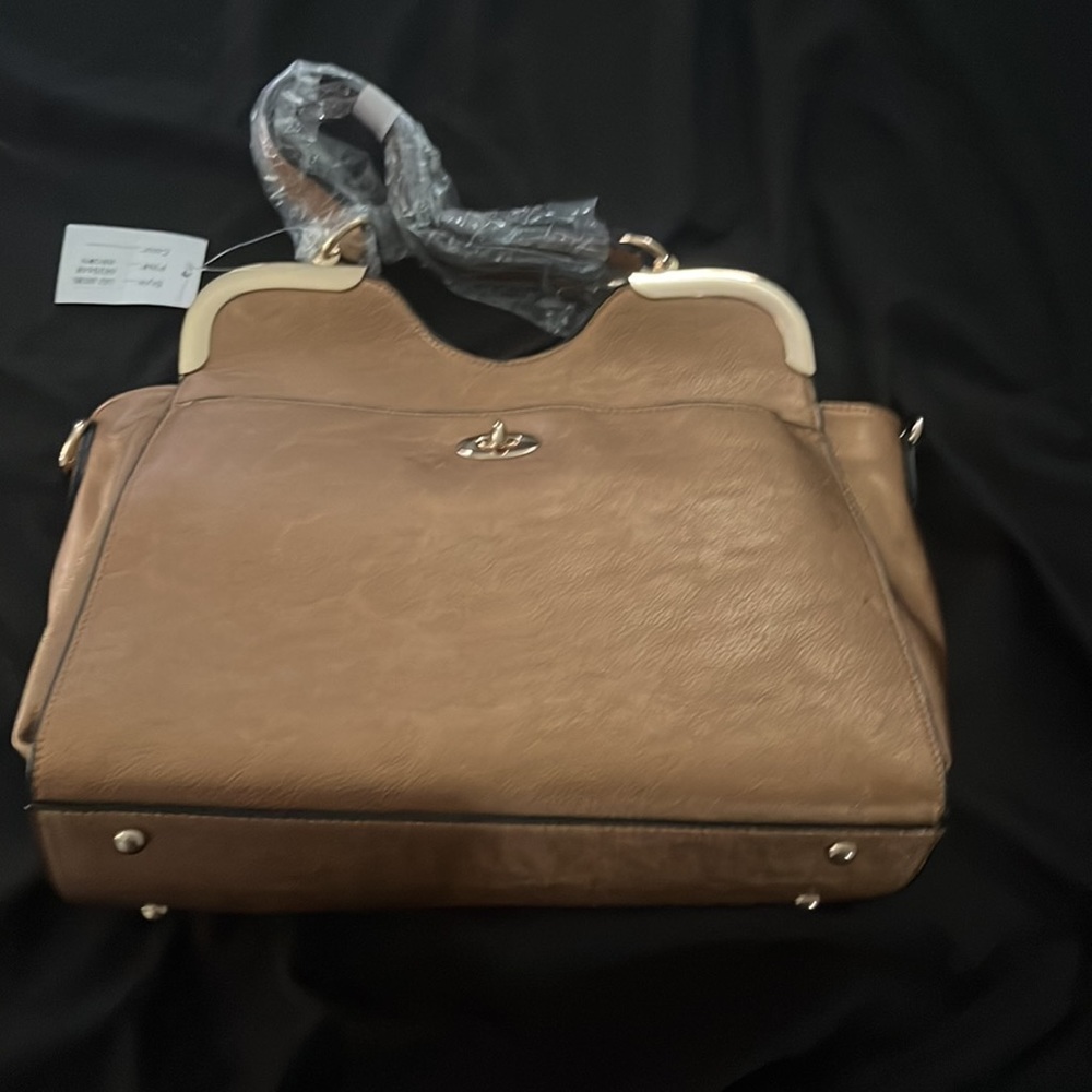Purse - Picture 2 of 2